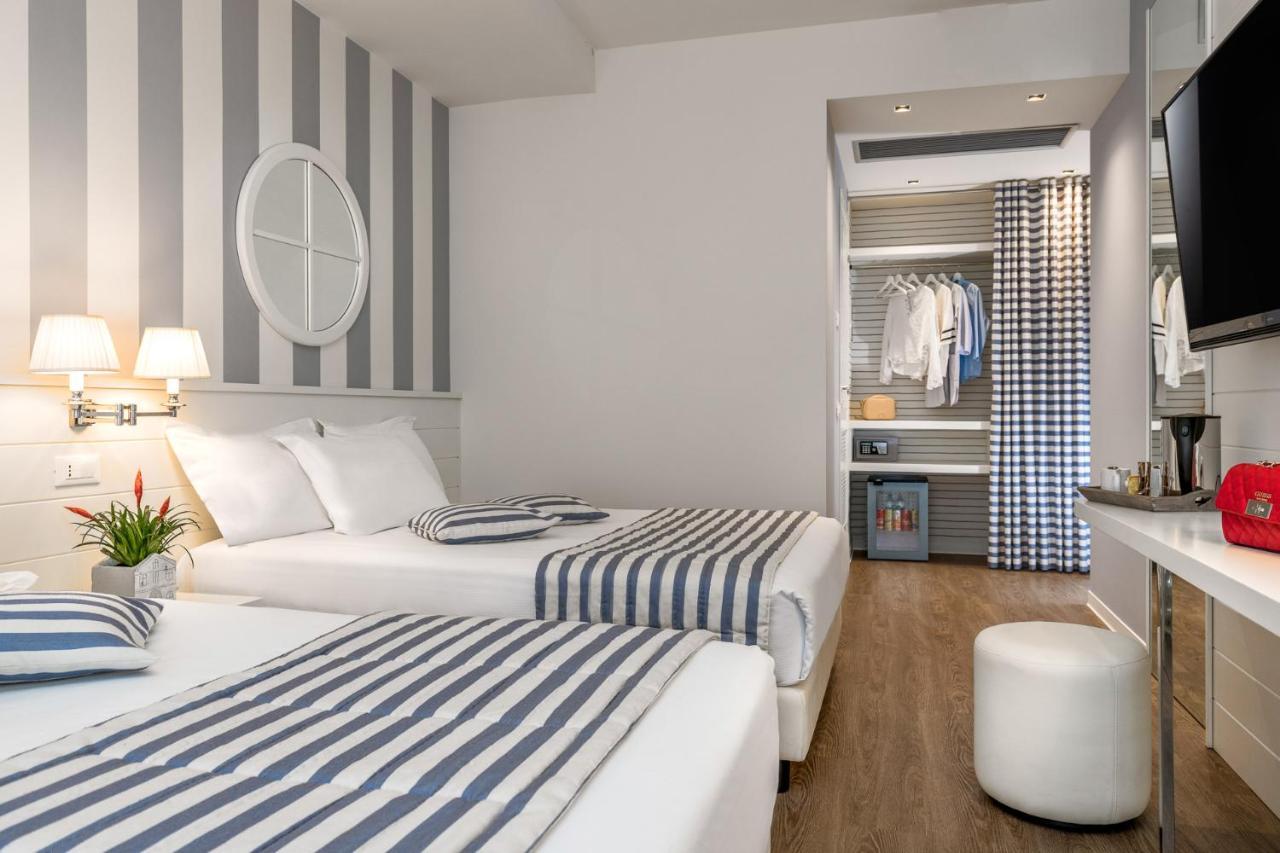 Hotel Panorama Cattolica Extérieur photo
