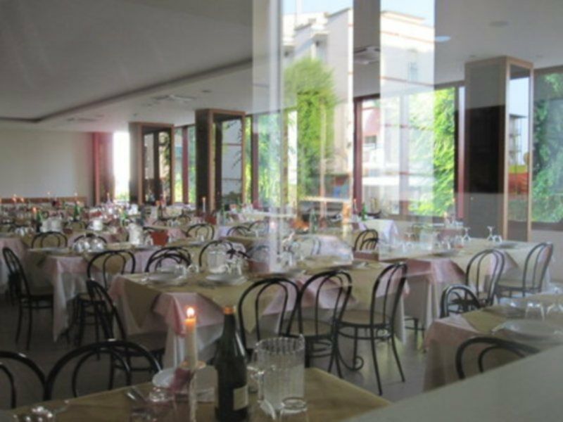 Hotel Panorama Cattolica Extérieur photo